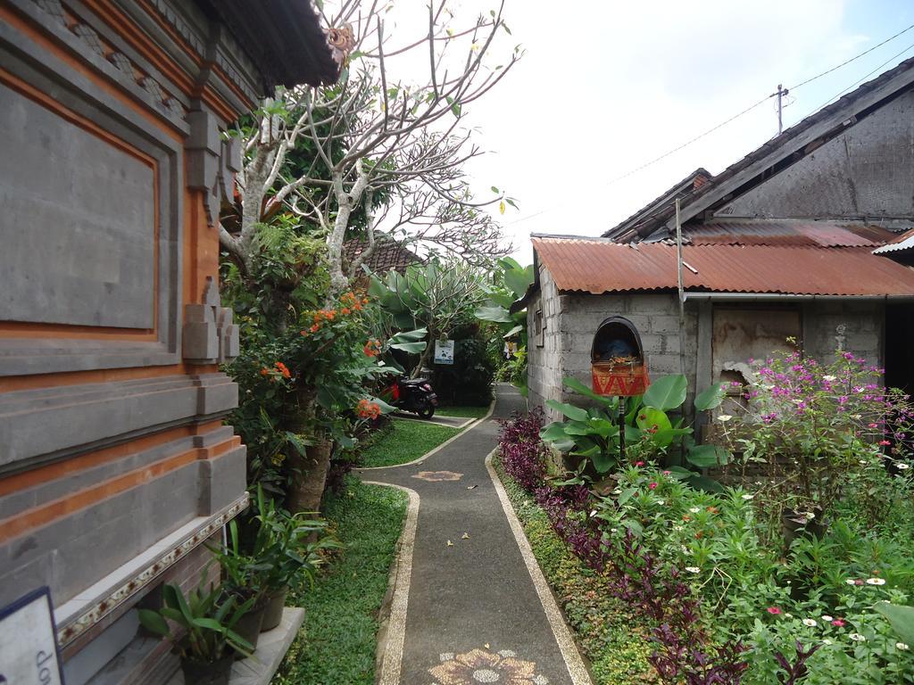 Nataliya Homestay Ubud Exterior foto